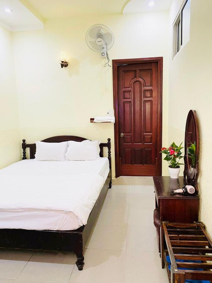 Hotel Khach San Xuan Quynh Đà Lạt Exterior foto